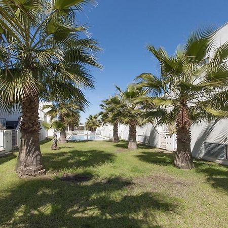 Escala Apartment Oliva Exterior photo